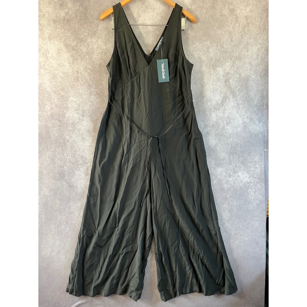 ModCloth Jumpsuit Women Large Black Wide‎ Leg V-Neck Sleeveless Rayon Blend